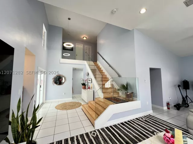Продажа дома по адресу 13249 NW 9 LN - фото 9301951