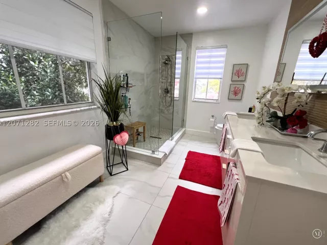 Продажа дома по адресу 13249 NW 9 LN - фото 9301960