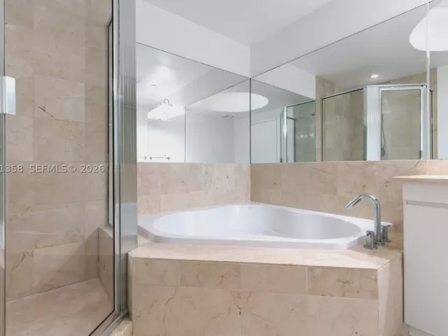 Квартира в аренду номер2-1010 - фото 9297994