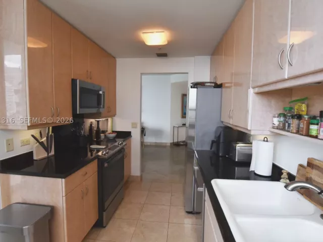 Квартира в аренду номер701 - фото 9298926