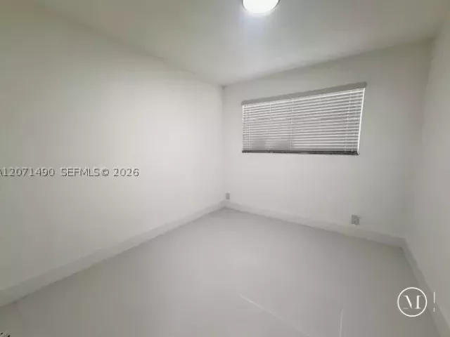 Продажа дома по адресу 3930 NW 187th St - фото 9296194