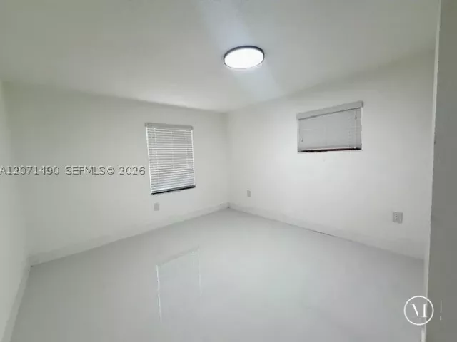 Продажа дома по адресу 3930 NW 187th St - фото 9296207
