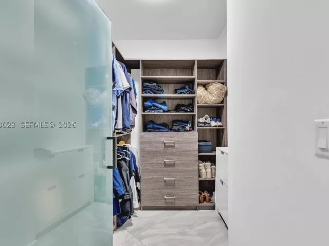 Продажа квартиры #1106 - фото 9337554