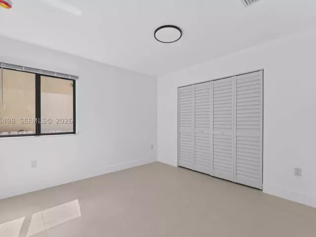 Продажа дома по адресу 1889 NW 47th Ter - фото 9296802
