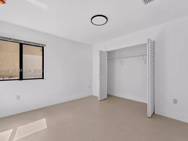 Продажа дома по адресу 1889 NW 47th Ter - фото 9296803