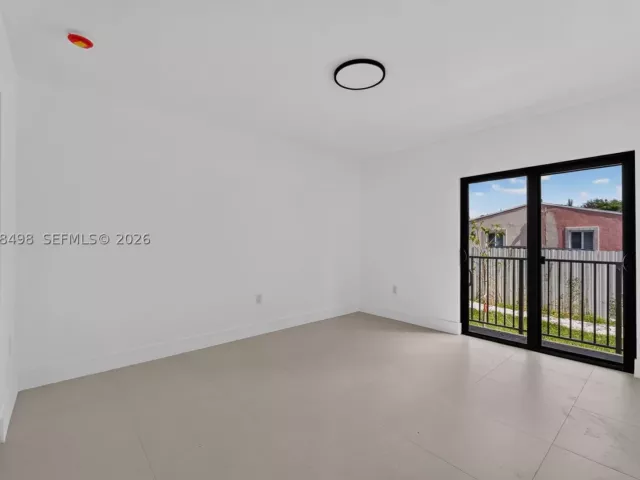 Продажа дома по адресу 1889 NW 47th Ter - фото 9296811