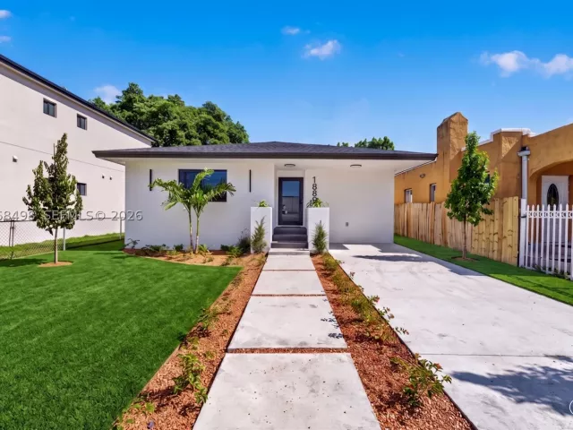 Продажа дома по адресу 1889 NW 47th Ter - фото 9296789