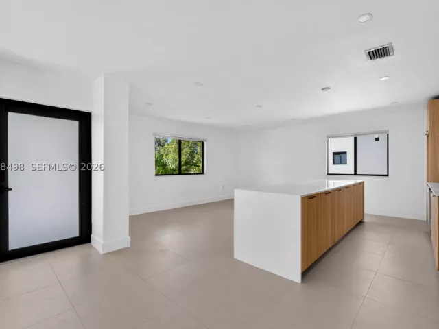 Продажа дома по адресу 1889 NW 47th Ter - фото 9296795