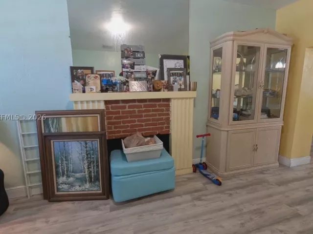 Продажа дома по адресу 1655 SW 20th St - фото 9296992