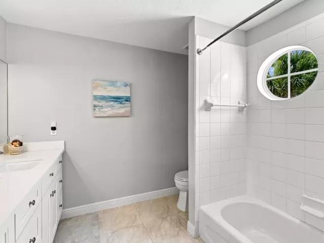 Продажа дома по адресу 1121 Delray Lakes Drive - фото 9371966