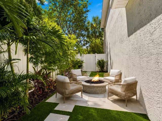 Продажа дома по адресу 1121 Delray Lakes Drive - фото 9371969