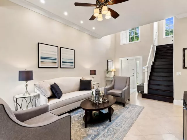 Продажа дома по адресу 1121 Delray Lakes Drive - фото 9371951