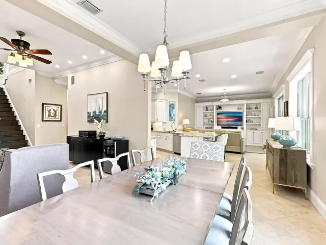 Продажа дома по адресу 1121 Delray Lakes Drive - фото 9371952