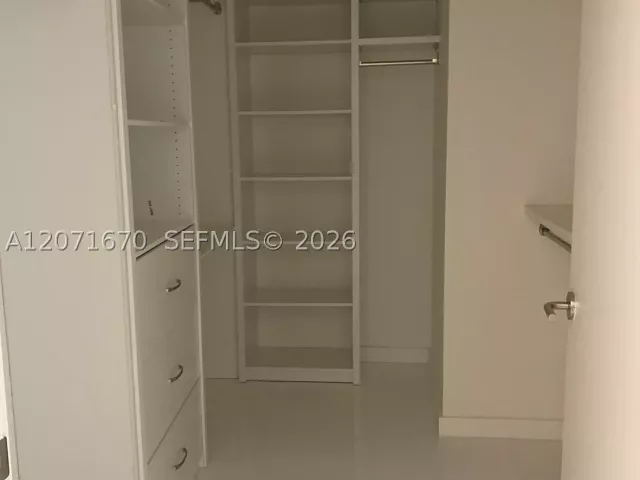 Квартира в аренду номер2501 - фото 9299172