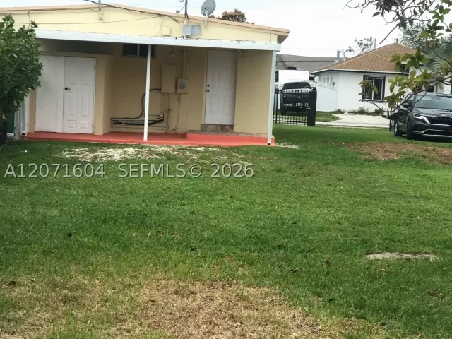 Продажа дома по адресу 21625 SW 109th Ave - фото 9297070