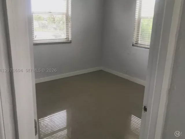 Продажа дома по адресу 21625 SW 109th Ave - фото 9297065