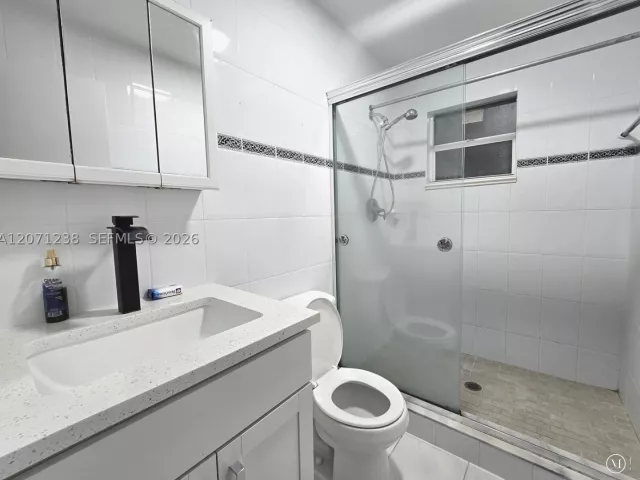 Продажа дома по адресу 515 Hunter St - фото 9297621