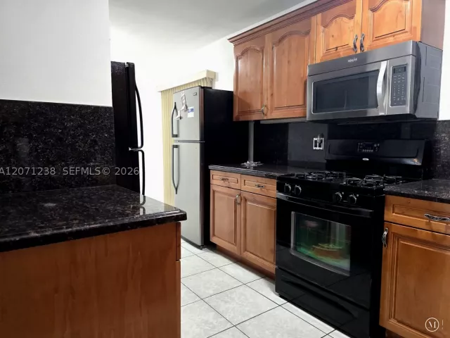 Продажа дома по адресу 515 Hunter St - фото 9297614