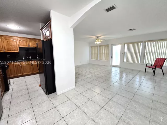 Продажа дома по адресу 515 Hunter St - фото 9297616