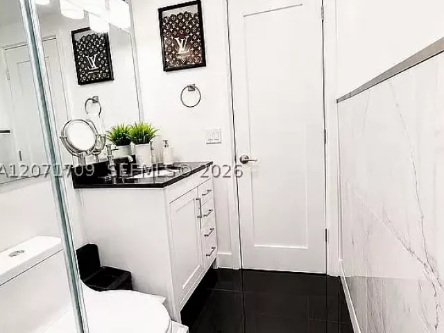 Продажа дома по адресу 8575 NW 5th Ter 1509 - фото 9297041