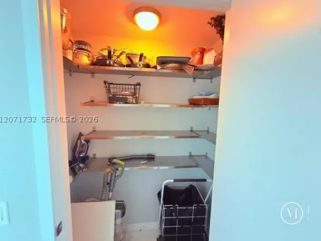 Продажа квартиры #3600 - фото 9298850