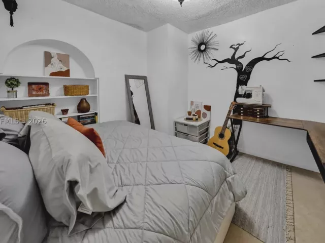 Продажа дома по адресу 13991 SW 159 terrace - фото 9301990