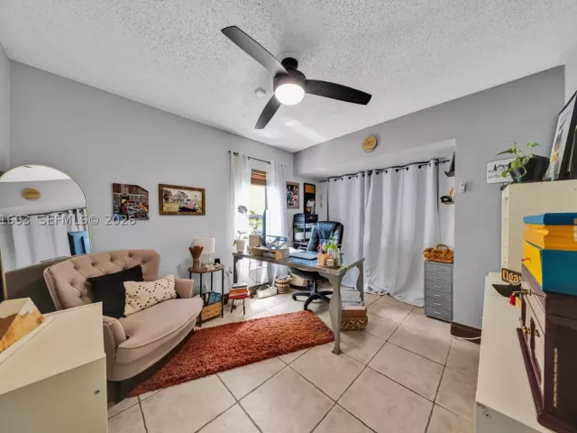 Продажа дома по адресу 13991 SW 159 terrace - фото 9301992