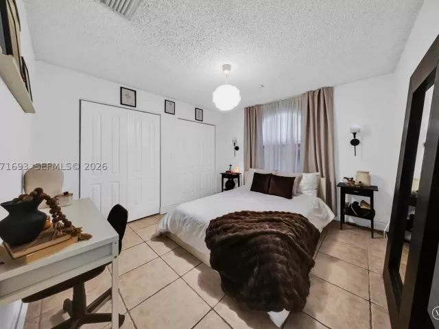 Продажа дома по адресу 13991 SW 159 terrace - фото 9301995