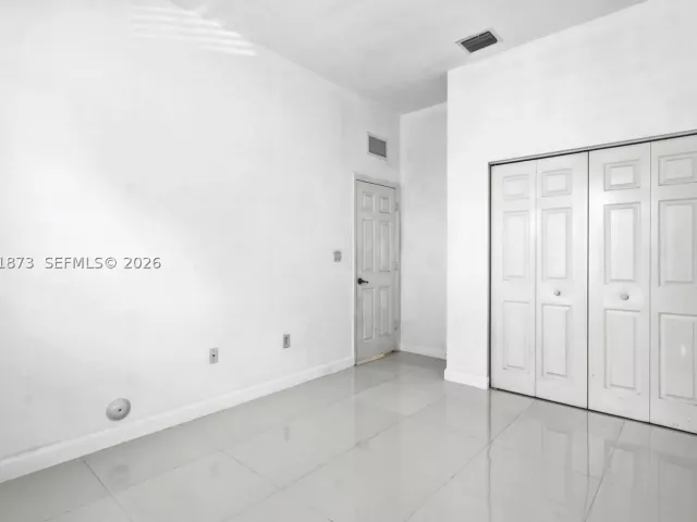 Продажа дома по адресу 9232 SW 171st Ct - фото 9302023