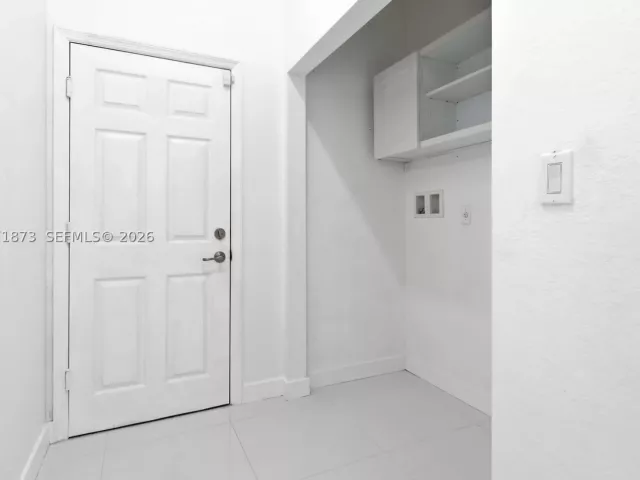 Продажа дома по адресу 9232 SW 171st Ct - фото 9302033
