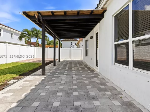 Продажа дома по адресу 9232 SW 171st Ct - фото 9302038