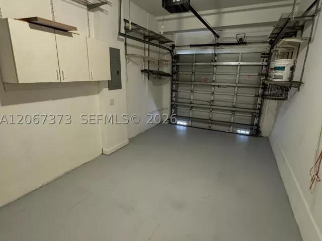 Продажа дома по адресу 5606 NW 112th Psge - фото 9322609
