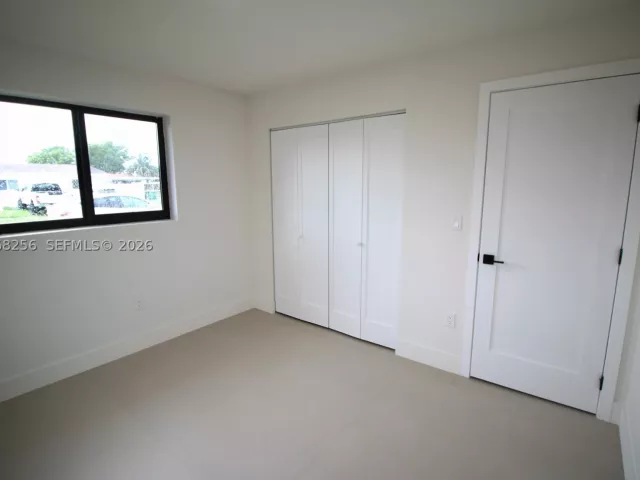 Продажа дома по адресу 10821 SW 63rd St - фото 9304118