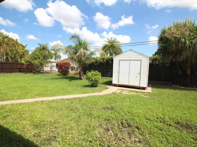 Продажа дома по адресу 10821 SW 63rd St - фото 9304131