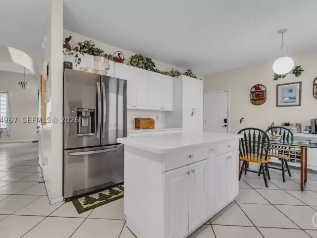 Продажа дома по адресу 15887 NW 11th St - фото 9308126