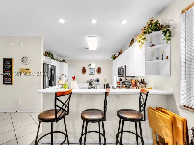 Продажа дома по адресу 15887 NW 11th St - фото 9308130