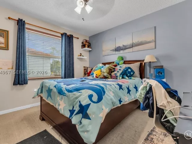 Продажа дома по адресу 15887 NW 11th St - фото 9308154