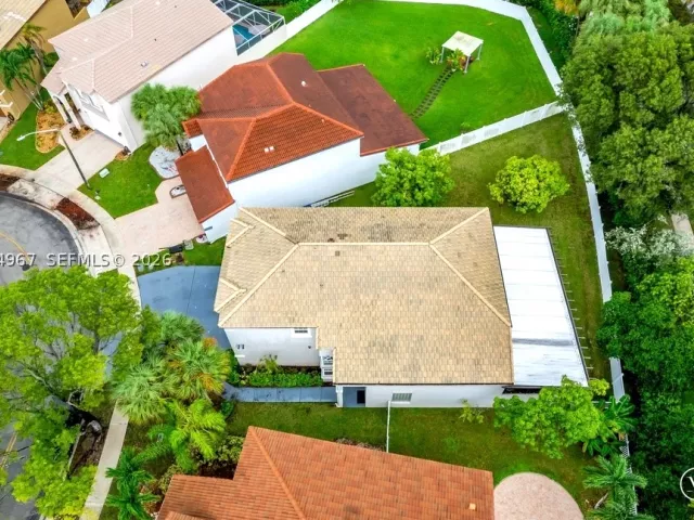 Продажа дома по адресу 15887 NW 11th St - фото 9308173