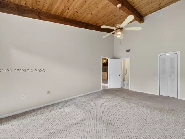 Продажа дома по адресу 13504 SW 102nd Ln - фото 9374885