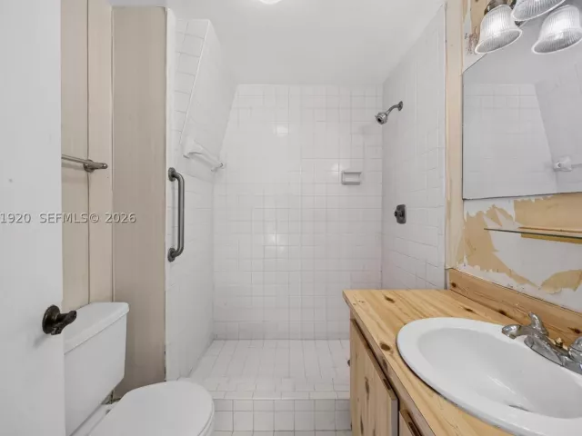 Продажа дома по адресу 13504 SW 102nd Ln - фото 9374888
