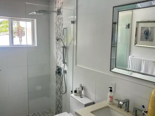 Продажа дома по адресу 500 NW 86TH Avenue - фото 9308910