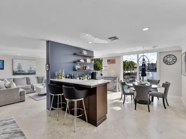 Продажа дома по адресу 910 JASMINE Drive - фото 9326639