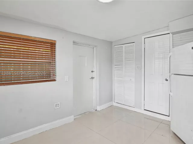 Продажа дома по адресу 3538 SW 87th Ct - фото 9477797