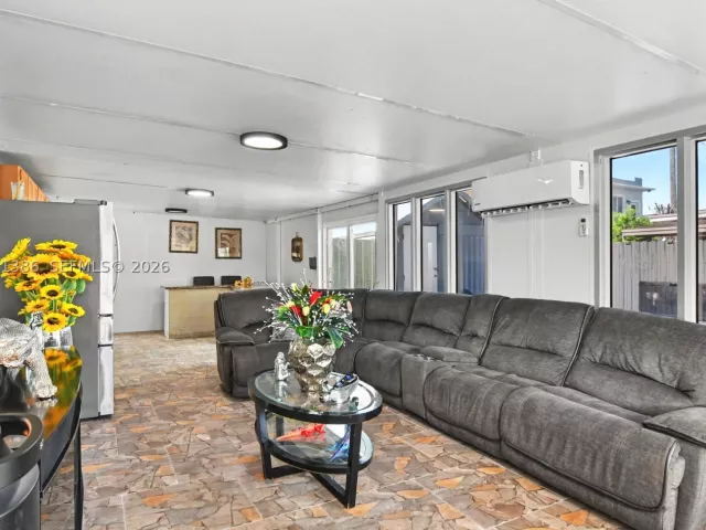 Продажа дома по адресу 3538 SW 87th Ct - фото 9477806