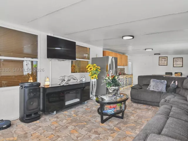 Продажа дома по адресу 3538 SW 87th Ct - фото 9477807