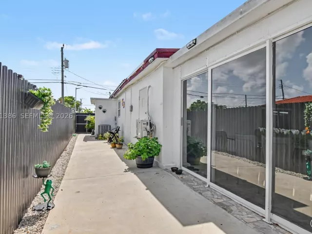 Продажа дома по адресу 3538 SW 87th Ct - фото 9477812