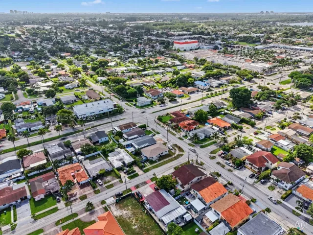 Продажа дома по адресу 3538 SW 87th Ct - фото 9477831