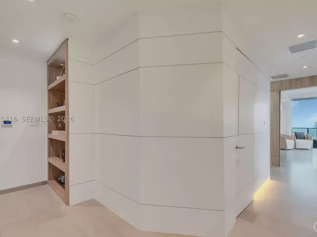 Продажа квартиры #3911 - фото 9321836