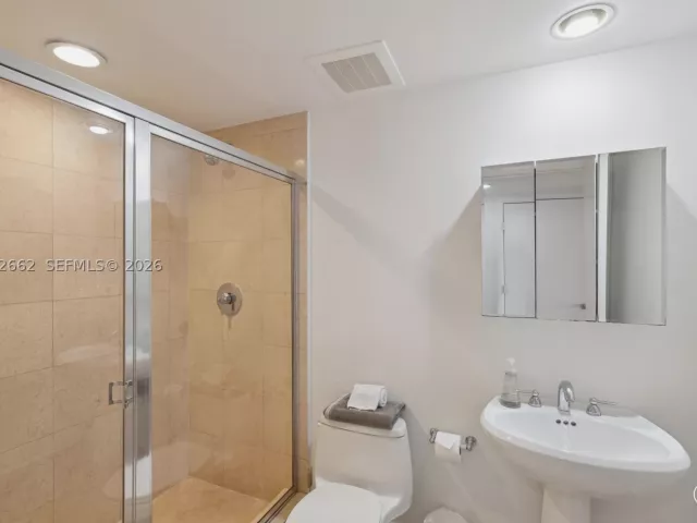 Квартира в аренду номер4303 - фото 9320957