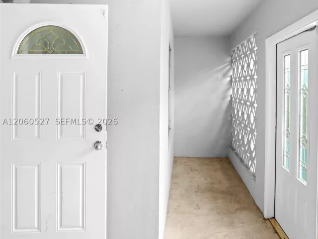 Продажа дома по адресу 4810 Johnson St - фото 9372519
